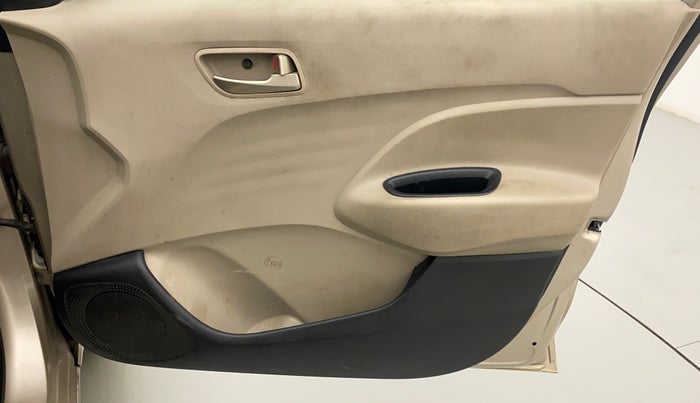 2019 Hyundai NEW SANTRO SPORTZ CNG, CNG, Manual, 81,833 km, Driver Side Door Panels Control