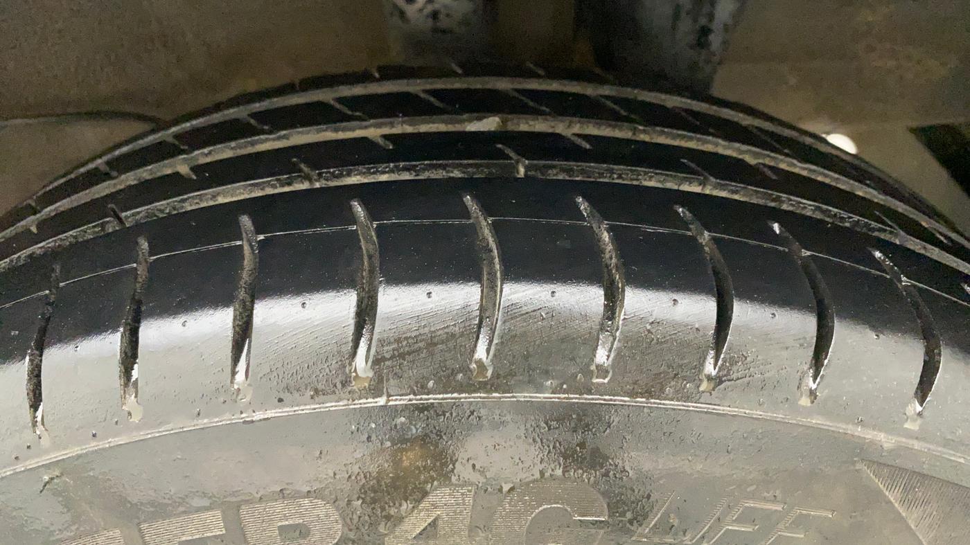 2019 Hyundai NEW SANTRO SPORTZ CNG, CNG, Manual, 81,833 km, Left Rear Tyre Tread
