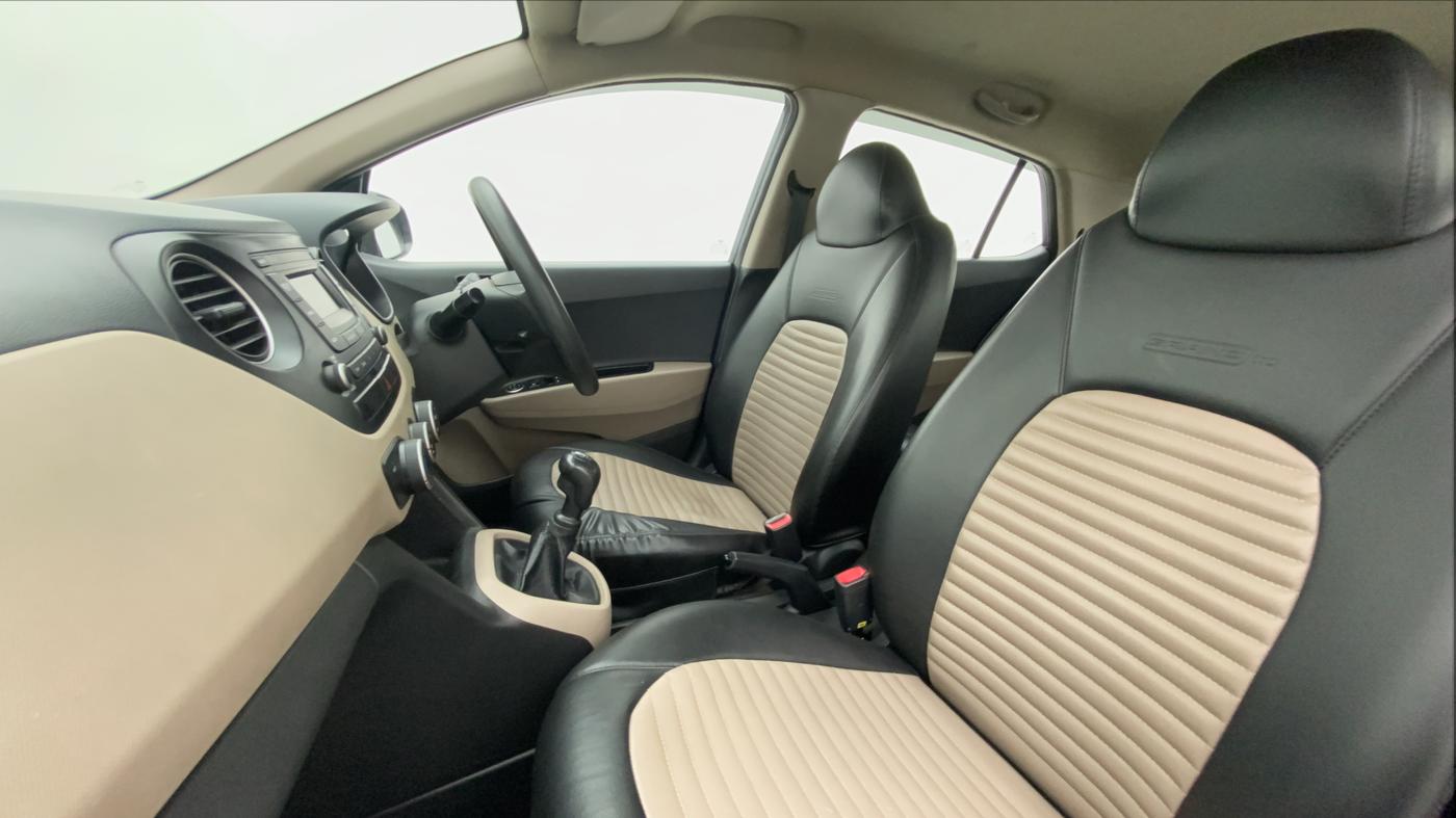 2018 Hyundai Grand i10 MAGNA U2 1.2 CRDI, Diesel, Manual, 94,726 km, Right Side Front Door Cabin
