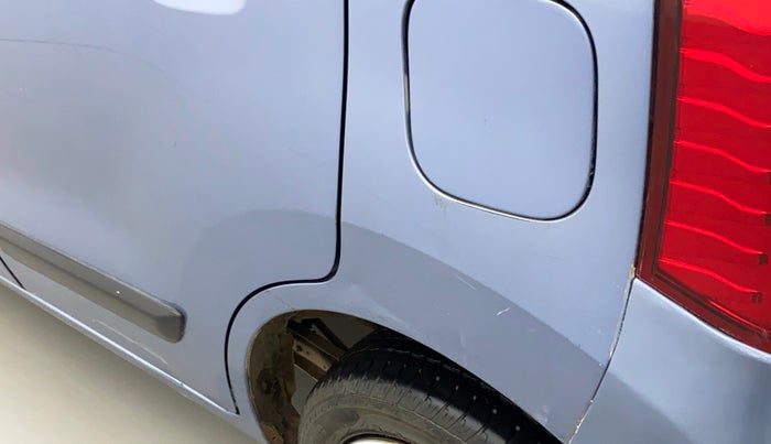 2010 Maruti Wagon R 1.0 VXI, Petrol, Manual, 76,423 km, Left quarter panel - Minor scratches