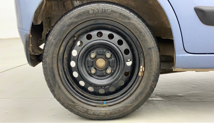 2010 Maruti Wagon R 1.0 VXI, Petrol, Manual, 76,423 km, Right Rear Wheel