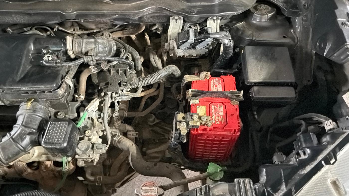 2023 Maruti XL6 ZETA CNG, CNG, Manual, 93,827 km, Engine View - Left