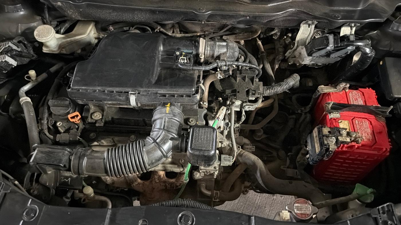 2023 Maruti XL6 ZETA CNG, CNG, Manual, 93,827 km, Engine View