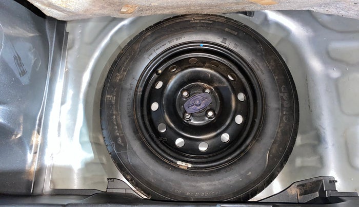 2019 Maruti Swift VXI, Petrol, Manual, 11,744 km, Spare Tyre