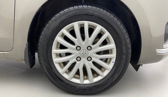 2019 Maruti Dzire ZDI AMT, Diesel, Automatic, 48,948 km, Right Front Wheel
