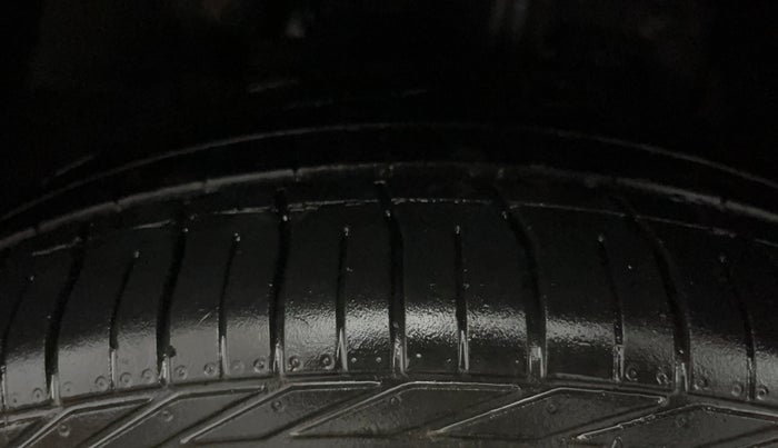 2021 Tata NEXON XZ PLUS PETROL, Petrol, Manual, 23,378 km, Left Front Tyre Tread