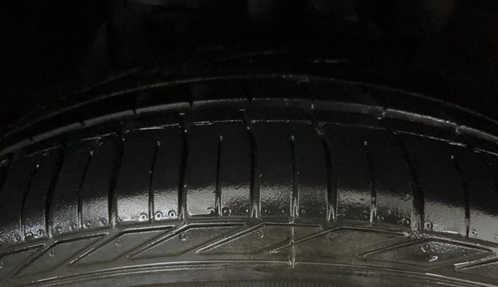 2021 Tata NEXON XZ PLUS PETROL, Petrol, Manual, 23,378 km, Right Front Tyre Tread