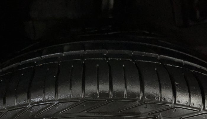 2021 Tata NEXON XZ PLUS PETROL, Petrol, Manual, 23,378 km, Right Rear Tyre Tread