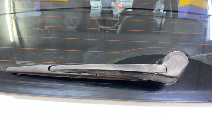 2023 Tata NEXON XZ PLUS (PREMIUM) DIESEL JET, Diesel, Manual, 71,252 km, Rear Wiper