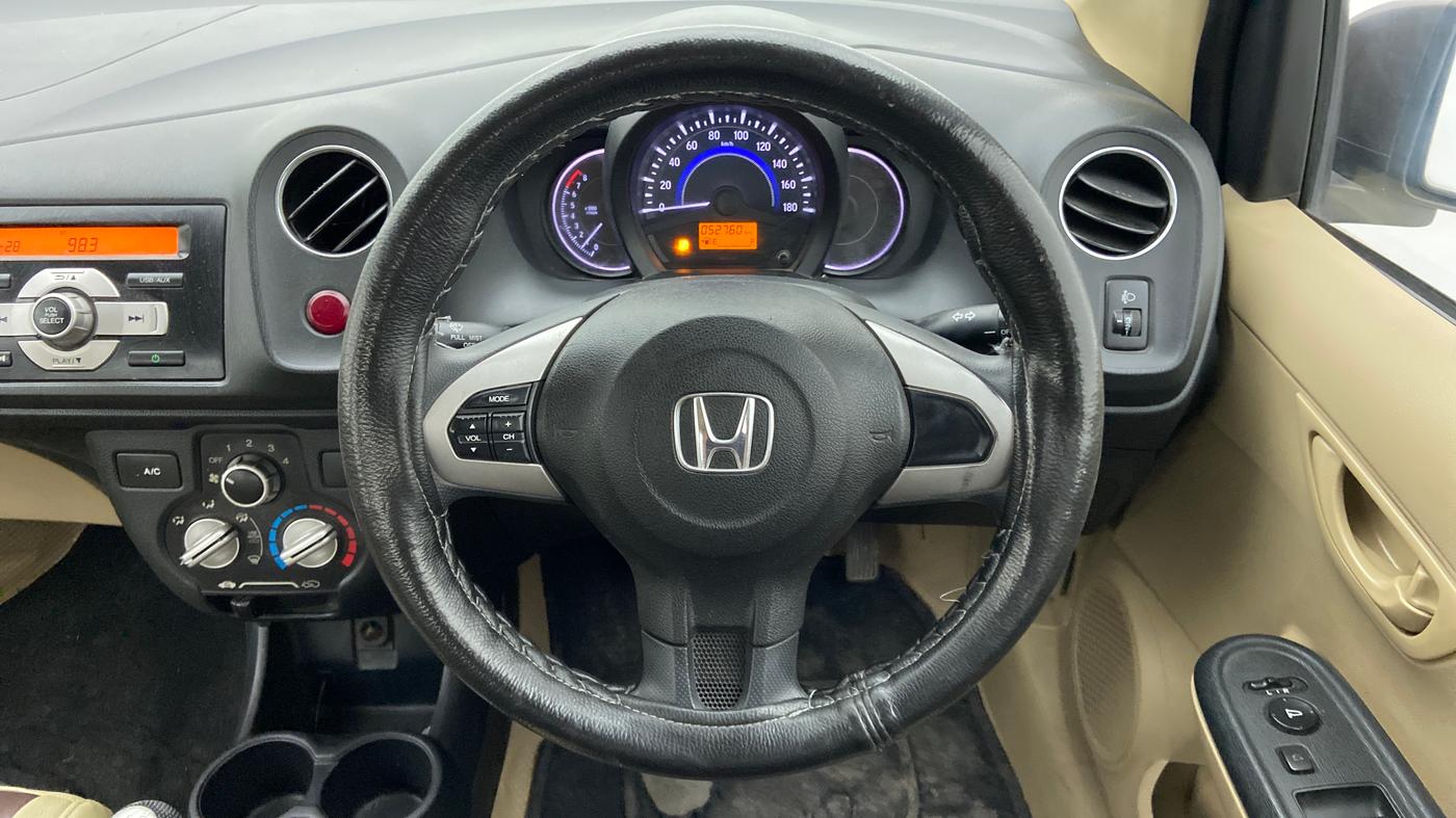 2015 Honda Amaze 1.2L I-VTEC S, Petrol, Manual, 52,667 km, Steering Wheel Close Up
