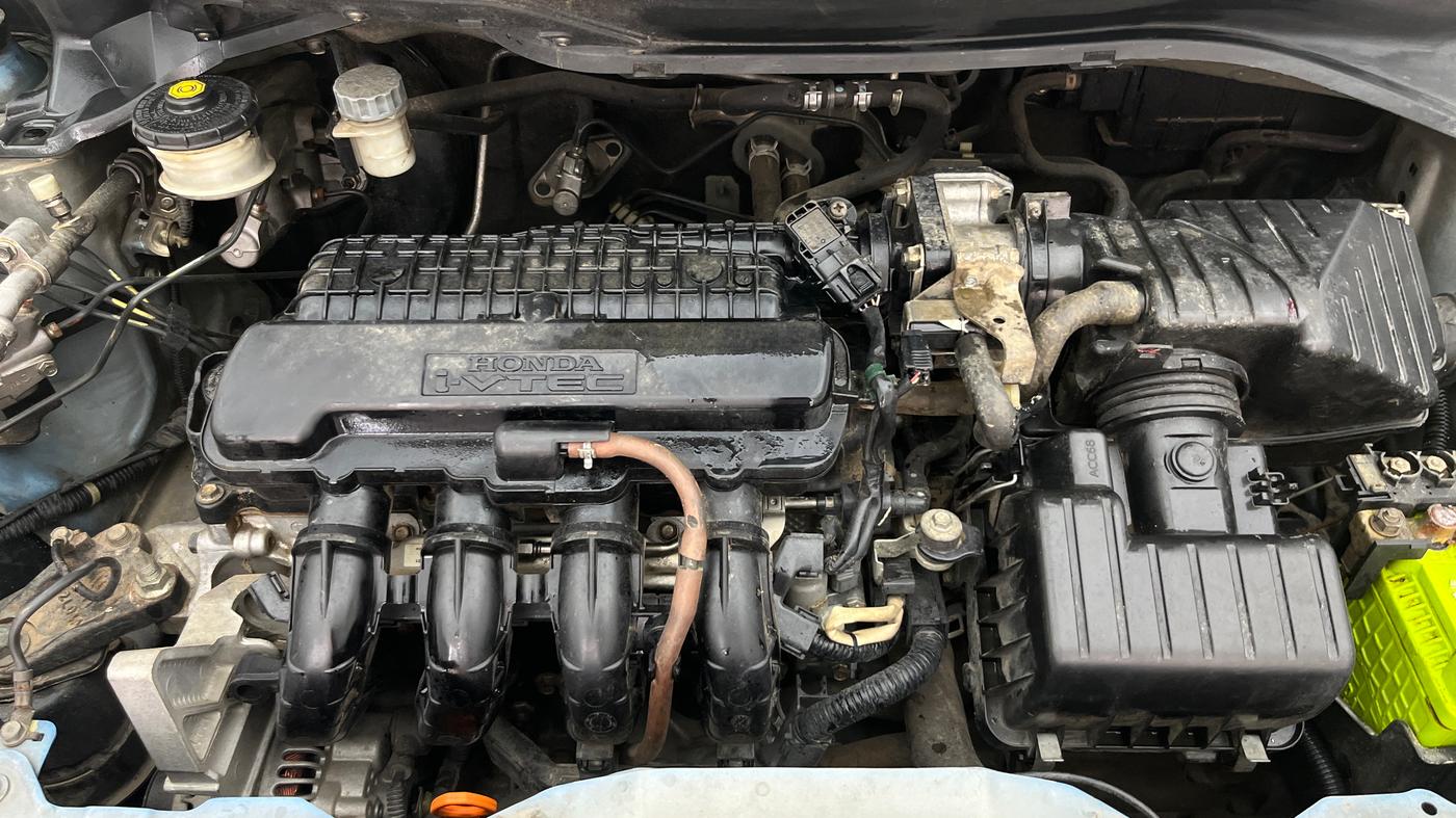 2013 Honda Brio S MT, Petrol, Manual, 67,331 km, Engine View