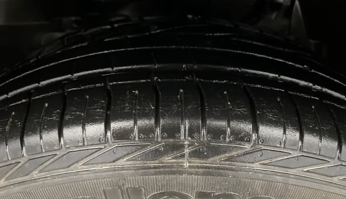 2022 Tata NEXON XZA PLUS SUNROOF PETROL, Petrol, Automatic, 29,069 km, Left Front Tyre Tread