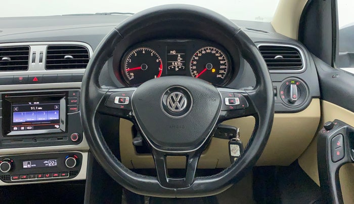 2016 Volkswagen Polo HIGHLINE1.2L, Petrol, Manual, 61,838 km, Steering Wheel Close Up