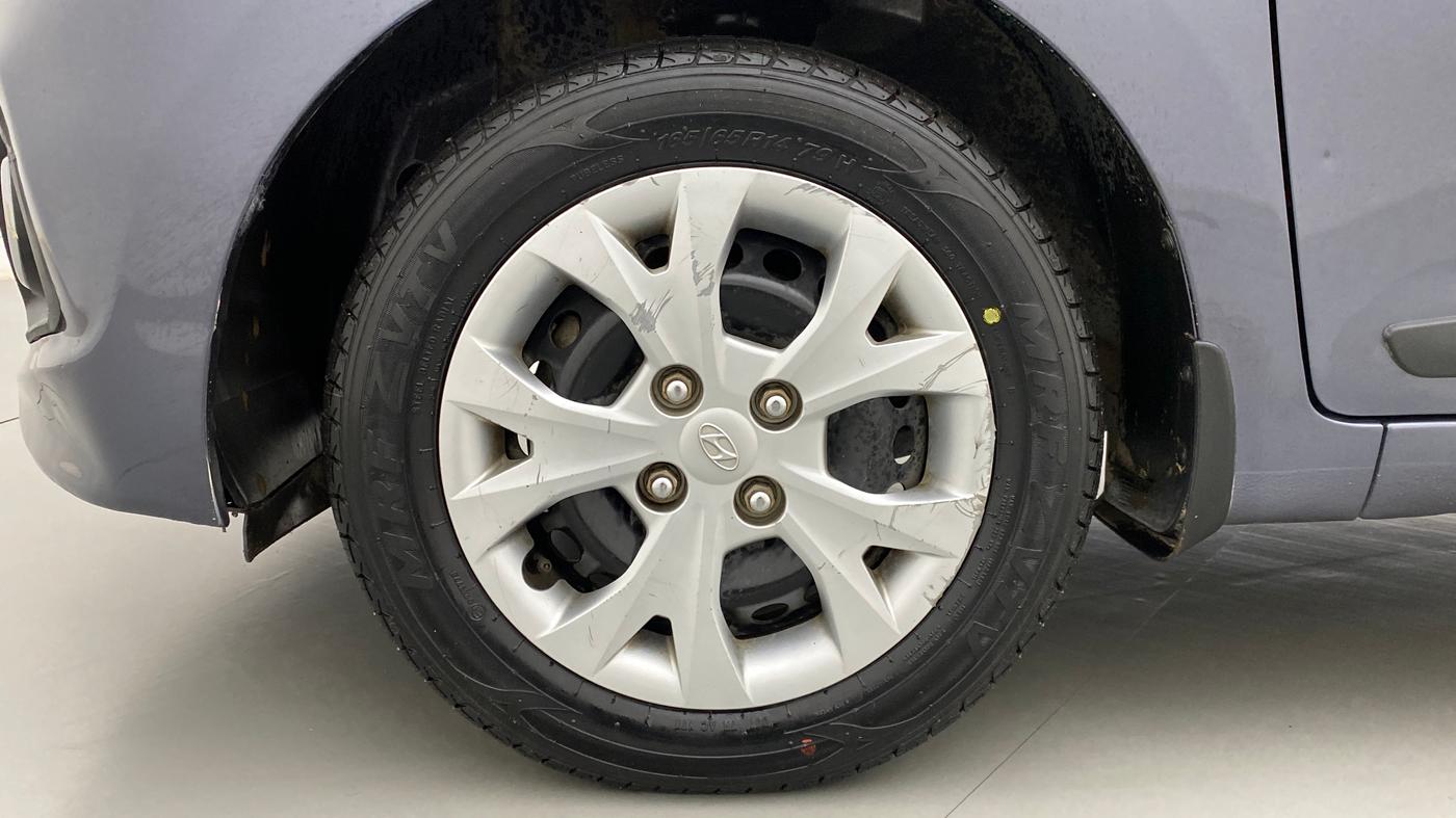 2014 Hyundai Grand i10 SPORTZ 1.2 KAPPA VTVT, Petrol, Manual, 48,233 km, Left Front Wheel