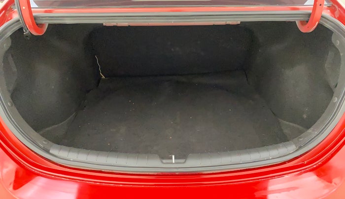 2019 Hyundai Verna 1.6 VTVT SX O, Petrol, Manual, 51,021 km, Boot Inside