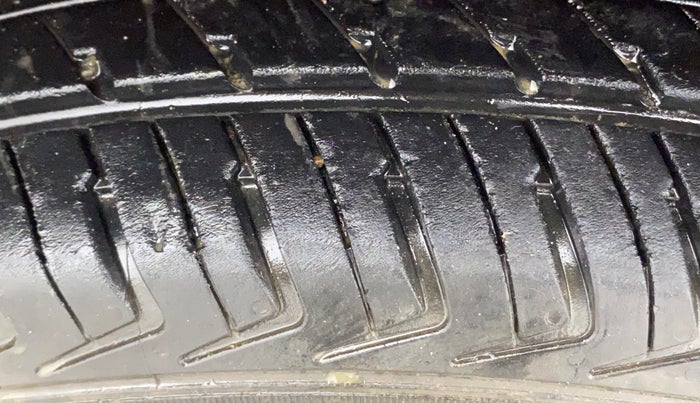 2023 Maruti Alto K10 VXI PLUS, Petrol, Manual, 11,574 km, Left Front Tyre Tread