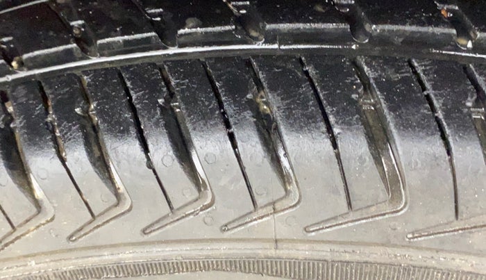 2023 Maruti Alto K10 VXI PLUS, Petrol, Manual, 11,574 km, Left Rear Tyre Tread