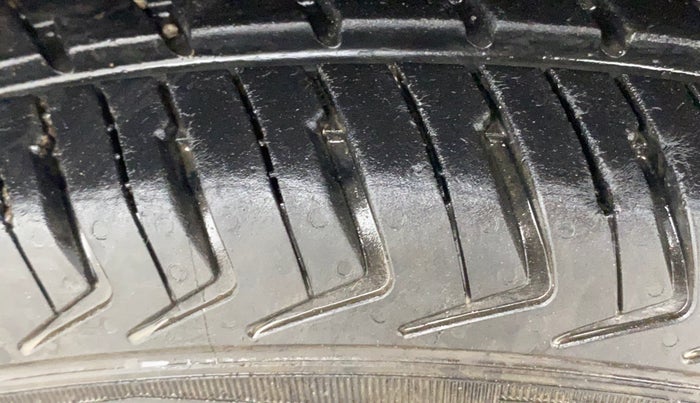 2023 Maruti Alto K10 VXI PLUS, Petrol, Manual, 11,574 km, Right Rear Tyre Tread