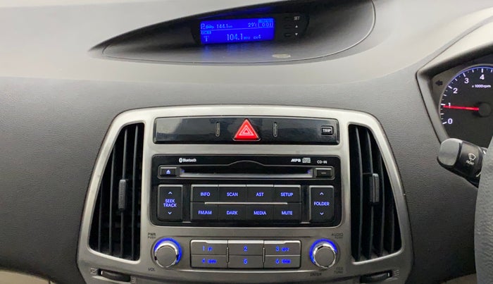 2013 Hyundai i20 SPORTZ 1.2, Petrol, Manual, 44,201 km, Infotainment System