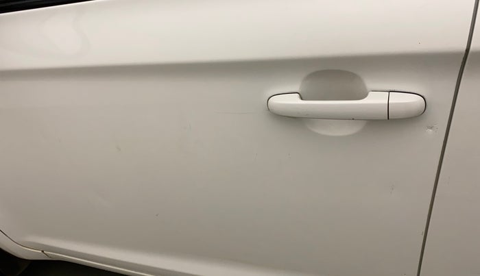 2013 Hyundai i20 SPORTZ 1.2, Petrol, Manual, 44,201 km, Front passenger door - Slightly dented