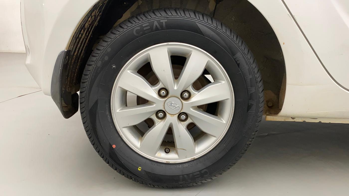 2013 Hyundai i20 SPORTZ 1.2, Petrol, Manual, 44,201 km, Right Rear Wheel