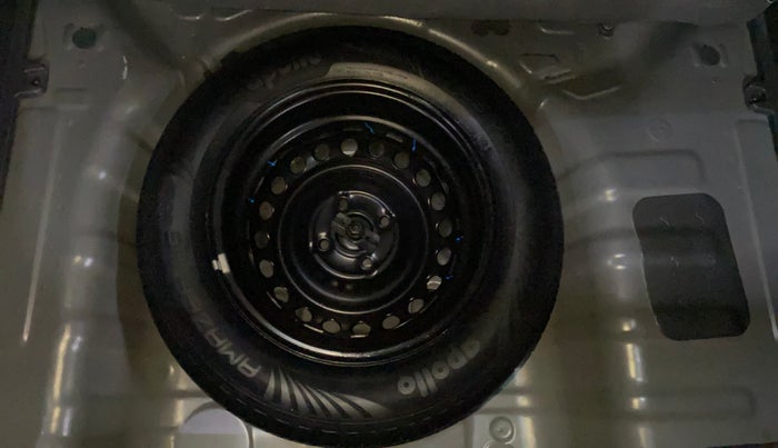 2021 Hyundai GRAND I10 NIOS SPORTZ AMT 1.2 KAPPA VTVT, Petrol, Automatic, 13,232 km, Spare Tyre