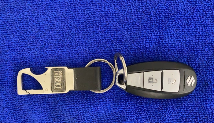2018 Maruti S Cross ZETA 1.3, Diesel, Manual, 79,492 km, Key Close Up