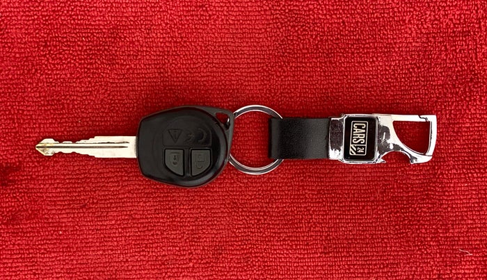 2020 Maruti S PRESSO VXI CNG, CNG, Manual, 39,998 km, Key Close Up