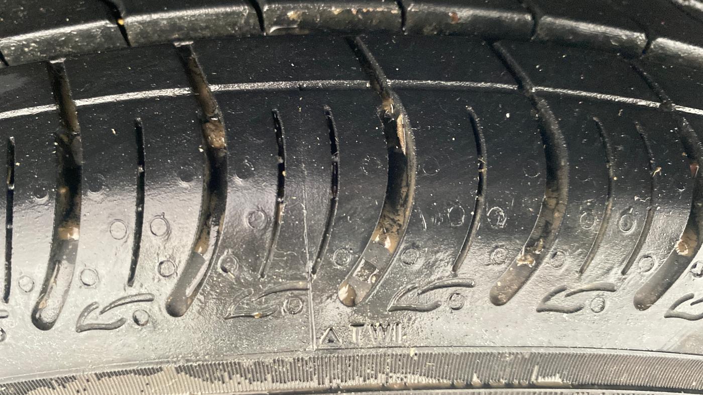 2019 Renault Kwid RXT 1.0 (O), Petrol, Manual, 67,065 km, Right Front Tyre Tread