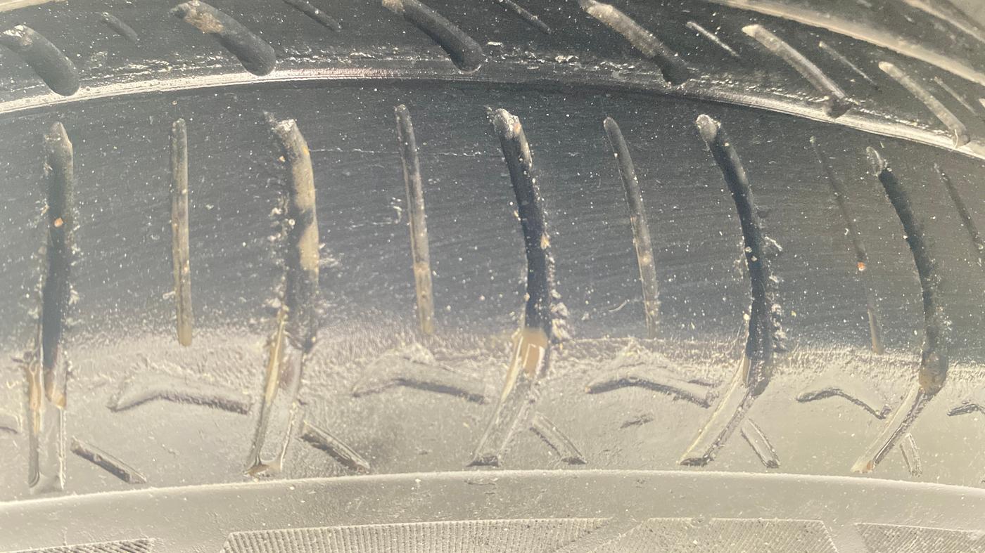 2019 Renault Kwid RXT 1.0 (O), Petrol, Manual, 67,065 km, Right Rear Tyre Tread