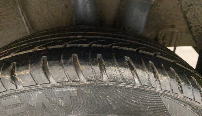 2018 Hyundai Grand i10 SPORTZ 1.2 KAPPA VTVT, Petrol, Manual, 77,374 km, Left Rear Tyre Tread