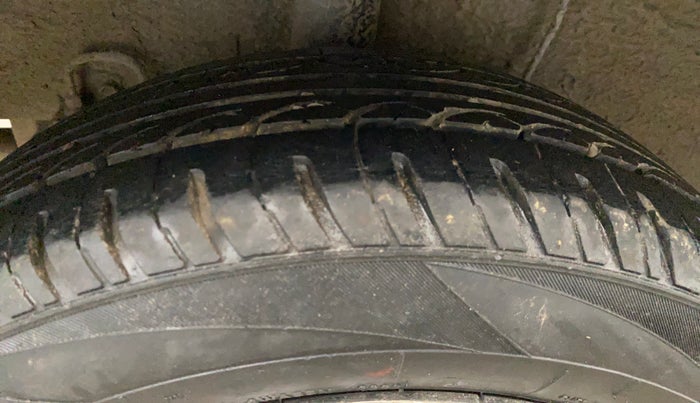 2018 Hyundai Grand i10 SPORTZ 1.2 KAPPA VTVT, Petrol, Manual, 77,374 km, Right Rear Tyre Tread