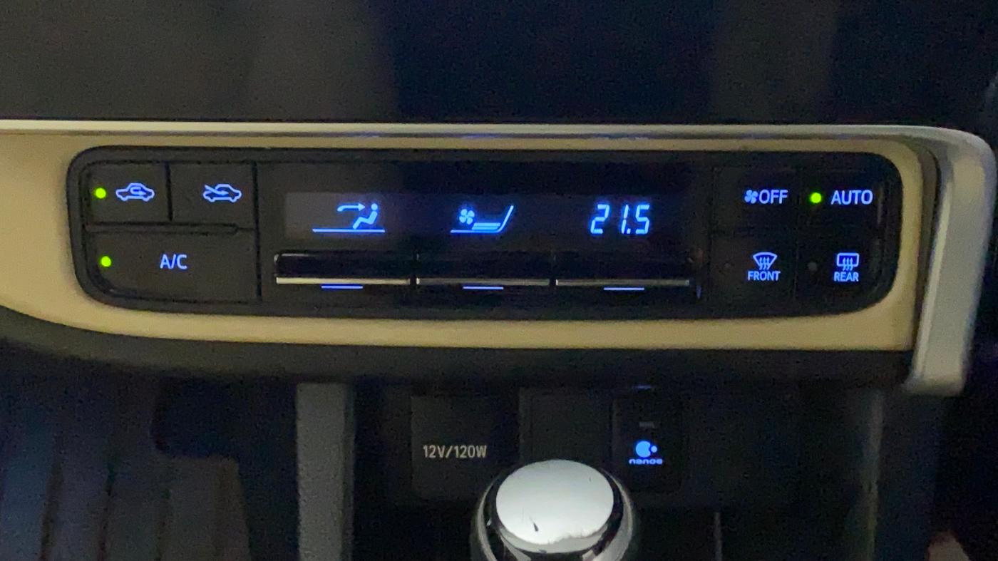 2018 Toyota Corolla Altis VL CVT PETROL, Petrol, Automatic, 77,581 km, Automatic Climate Control