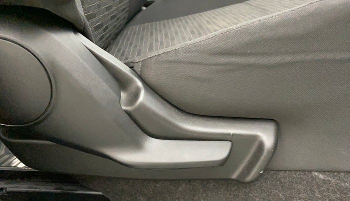 2017 Maruti IGNIS DELTA 1.2 AMT, Petrol, Automatic, 21,536 km, Driver Side Adjustment Panel