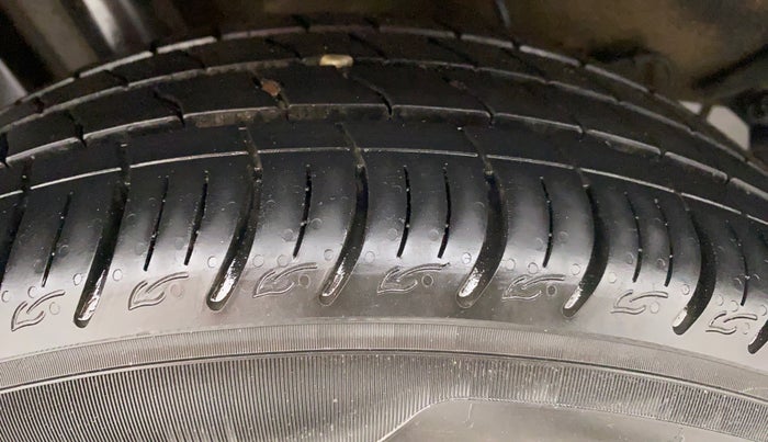 2021 Tata ALTROZ XT 1.2, Petrol, Manual, 13,420 km, Right Rear Tyre Tread