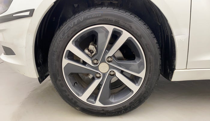 2021 Tata ALTROZ XT 1.2, Petrol, Manual, 13,420 km, Left Front Wheel