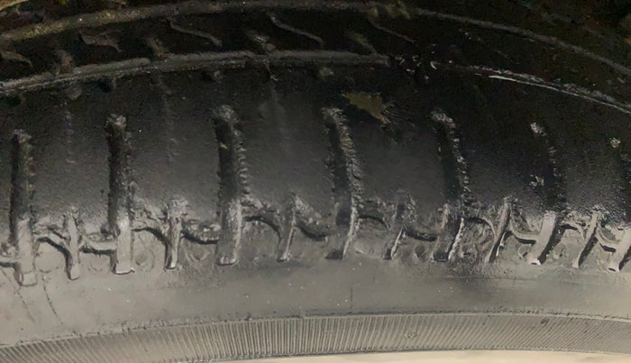 2016 Tata Nano TWIST XTA, Petrol, Automatic, 25,271 km, Right Front Tyre Tread