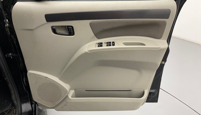 2020 Mahindra Scorpio S5, Diesel, Manual, 36,320 km, Driver Side Door Panels Control