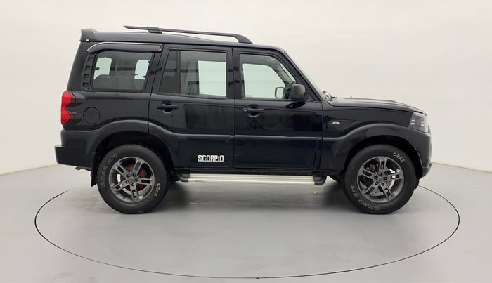 2020 Mahindra Scorpio S5, Diesel, Manual, 36,320 km, Right Side View