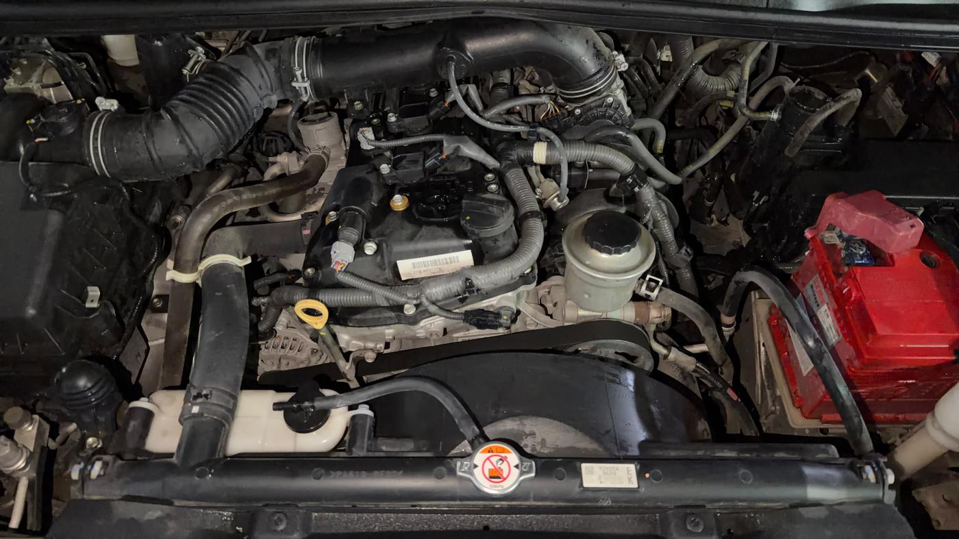 2019 Toyota Innova Crysta 2.7 GX AT 7 STR, Petrol, Automatic, 37,755 km, Engine View