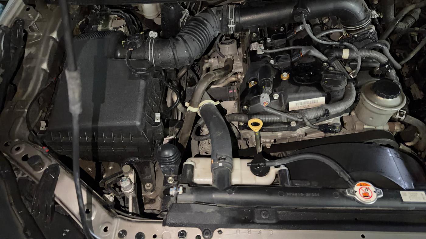 2019 Toyota Innova Crysta 2.7 GX AT 7 STR, Petrol, Automatic, 37,755 km, Engine View - Right