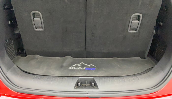 2023 Mahindra XUV700 AX 7 LUXURY P AT 7 STR, Petrol, Automatic, 4,791 km, Boot Inside