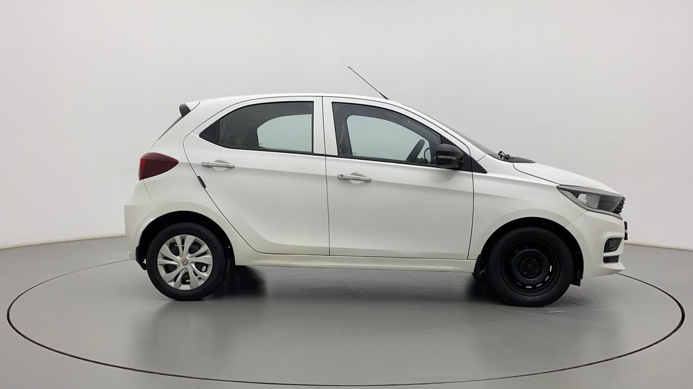 2021 Tata Tiago XT PETROL, Petrol, Manual, 18,735 km, Right Side View
