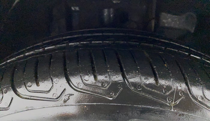 2021 Tata Tiago XT PETROL, Petrol, Manual, 18,735 km, Right Front Tyre Tread