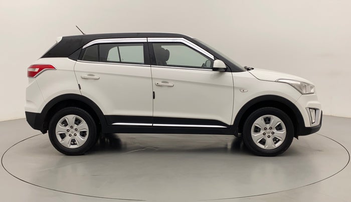 2016 Hyundai Creta SX PLUS 1.6 PETROL, Petrol, Manual, 82,041 km, Right Side View