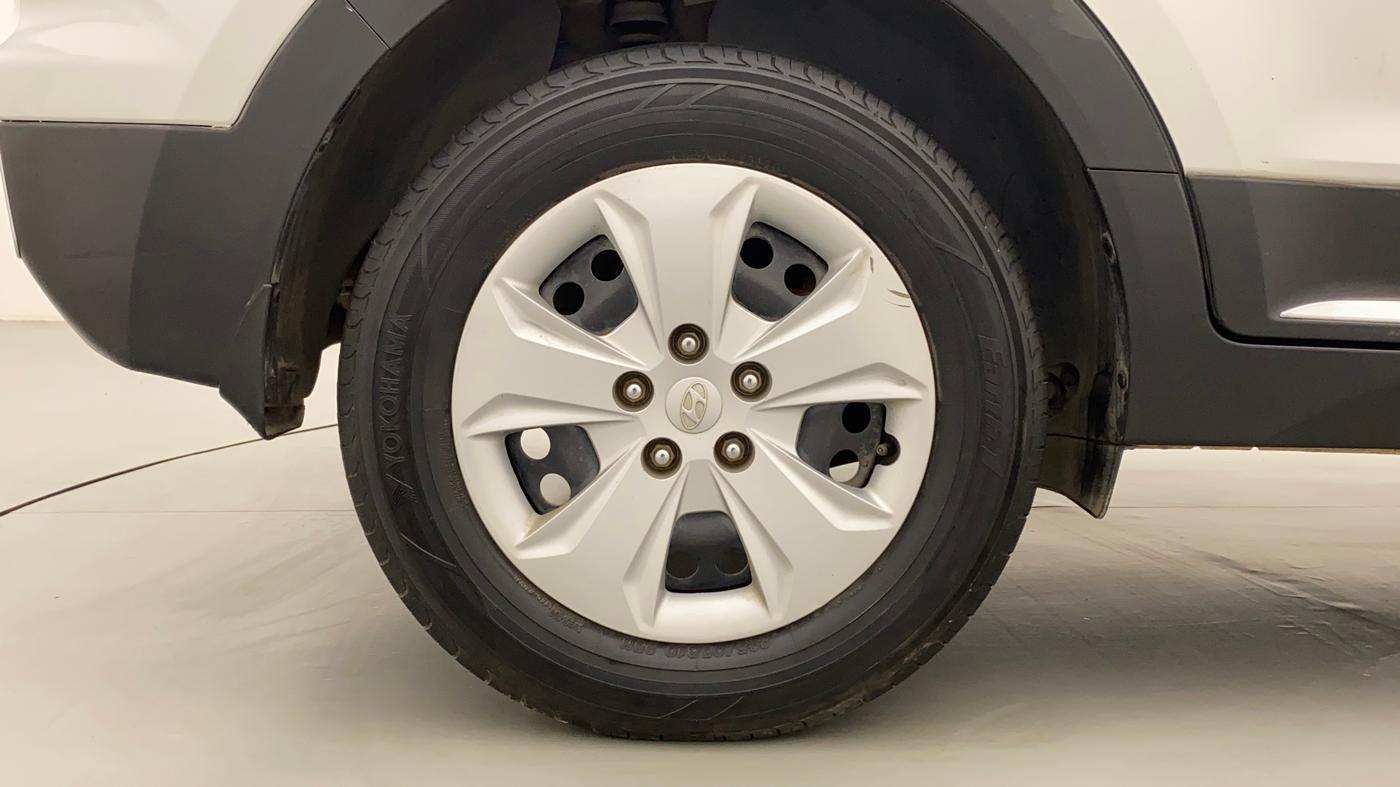 2016 Hyundai Creta SX PLUS 1.6 PETROL, Petrol, Manual, 82,041 km, Right Rear Wheel