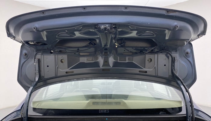2017 Maruti Ciaz SIGMA DIESEL 1.3, Diesel, Manual, 97,515 km, Boot Door Open