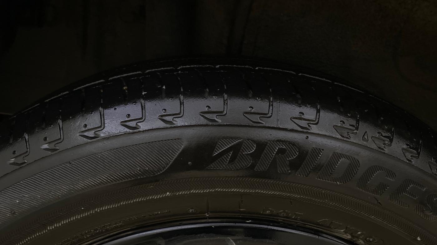 2024 Maruti IGNIS ALPHA 1.2 AMT, Petrol, Automatic, 27,311 km, Right Rear Tyre Tread