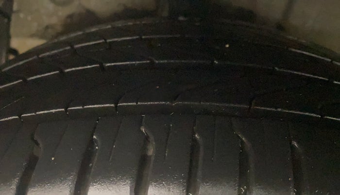 2022 Hyundai NEW I20 N LINE N8 1.0 TURBO GDI IMT, Petrol, Manual, 38,276 km, Right Rear Tyre Tread