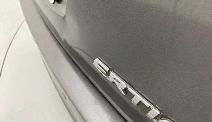 2015 Maruti Ertiga ZDI, Diesel, Manual, 63,611 km, Dicky (Boot door) - Slightly dented